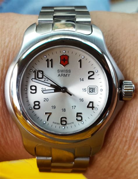 swiss army watch models